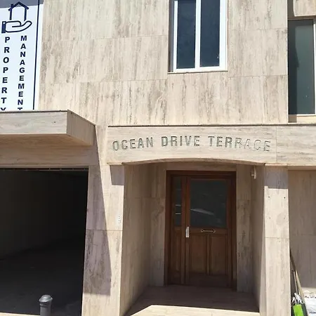 Ocean Drive Terrace Apartment